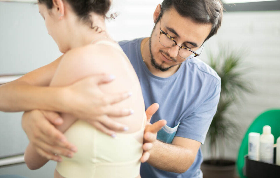Readaptación deportiva en Ochando Fisioterapia. Recupera tu forma física sin riesgo a lesionarte.